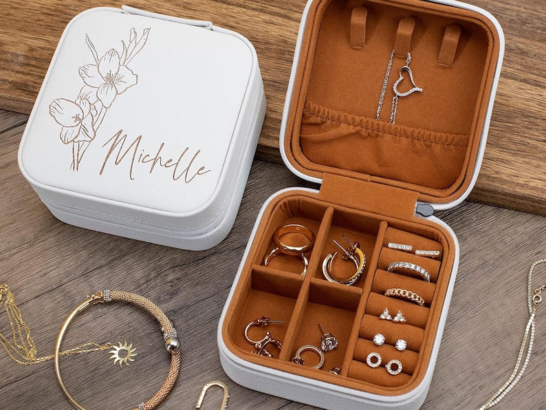 Travel Jewelry Box, Wedding Bridesmaid Gifts, Personalized Gifts for Her, Birthday Gift for Women, Engraved Jewelry Case, Graduation Gift